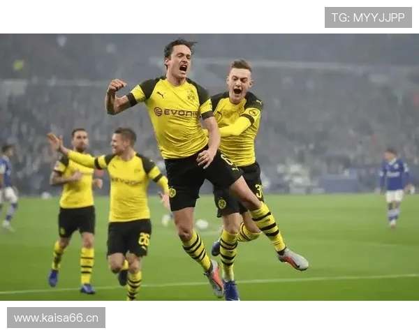 多特蒙德：争冠稳定性面临考验，近期表现波动对联赛格局形成影响