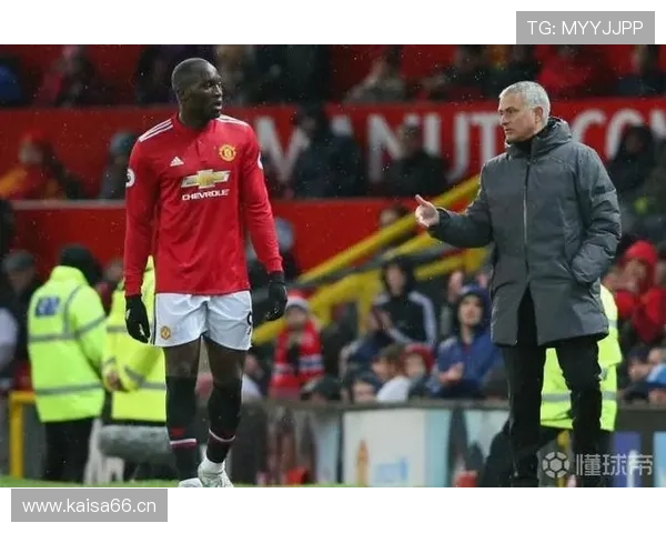 卢卡库与伊布锋线转移下的终结多点参与趋势