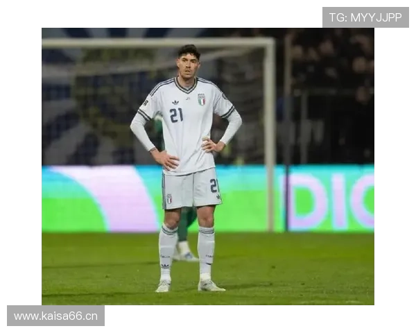 巴斯托尼：左脚中卫的出球能力解析