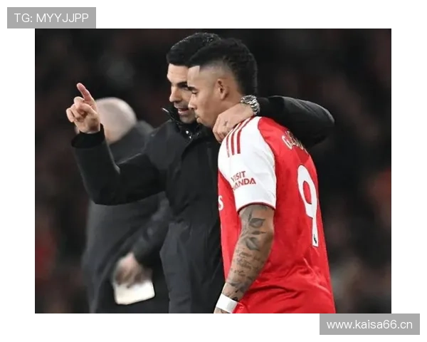 萨卡家车库比我家还大，他到底怎么花掉那周薪30万的？